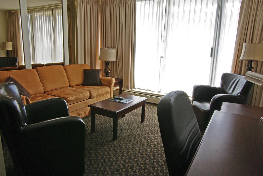 Hotel Doubletree By Hilton & 4*