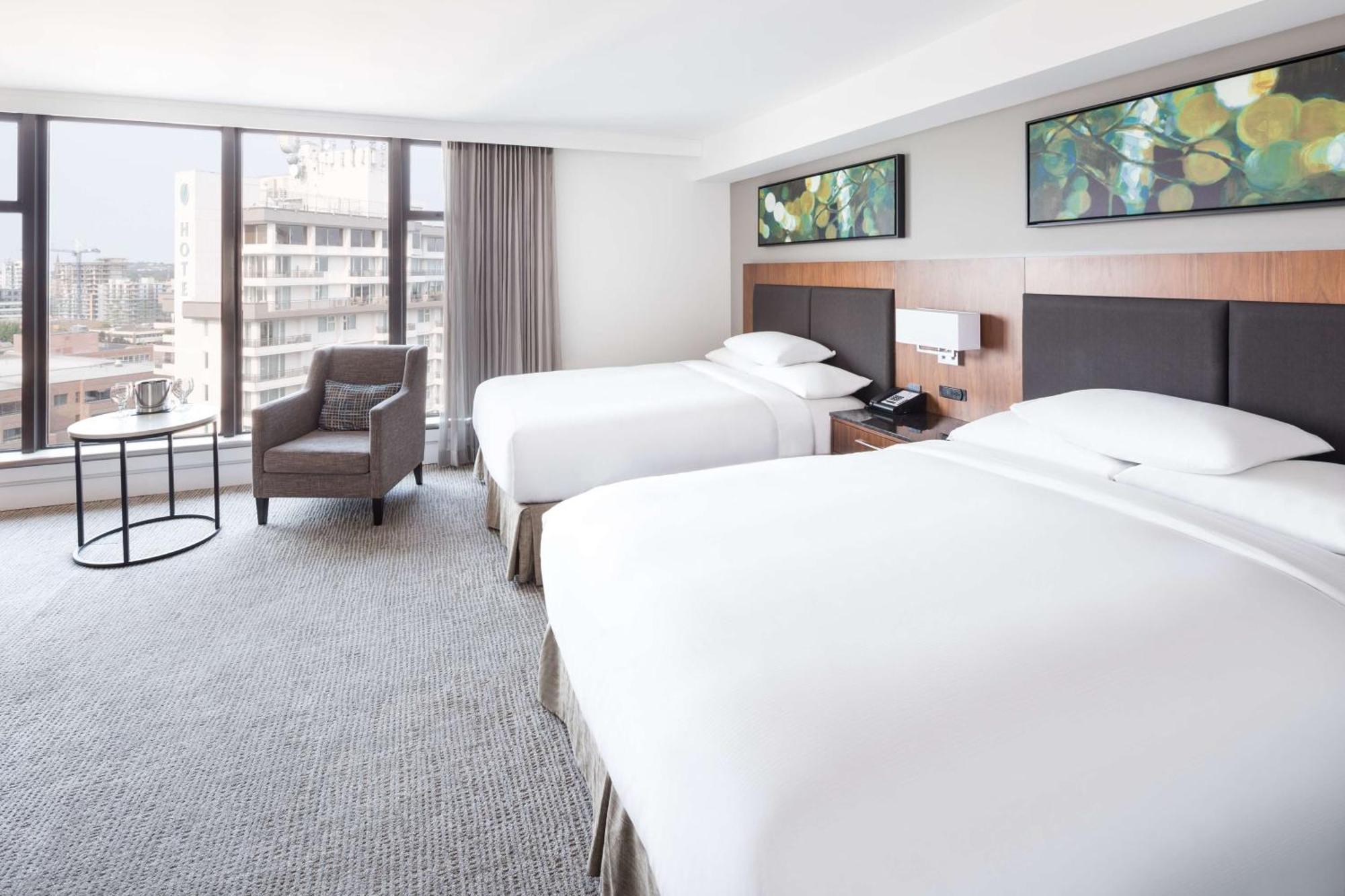 Hotel Doubletree By Hilton & Victoria